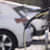Umfrage: Sorgen vor mangelnder Alltagstauglichkeit bremsen Durchbruch der E-Mobilität