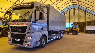 Fahrschul-Lkw