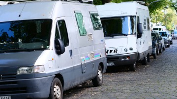 Wohnmobile in der Stadt