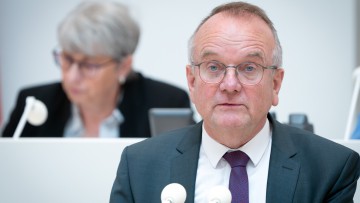 Minister Tabbert gegen EU-Plan zu jährlicher Auto-Inspektion