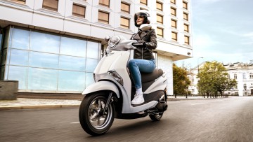 Leichtkraftroller Yamaha D'elight 225