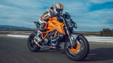 KTM Super Duke 1390 R