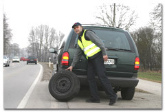 Warnwestenpflicht in Österreich Warnwesten_Oesterreich_240