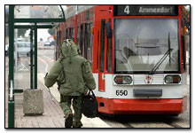Höchste Vorsicht auf Straßenbahnschienen tram_220