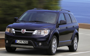 Fiat_Freemont