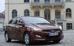 Hyundai_i30_Intro_Edition