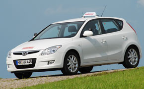 Hyundai_i30_Seitenansicht_Web
