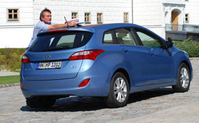 Hyundai i30cw, Fahrschulwagen