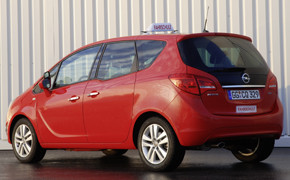 Meriva_Fahrschulauto_Web