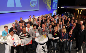 Fahrlehrerkongress endete mit 59 Gewinnern