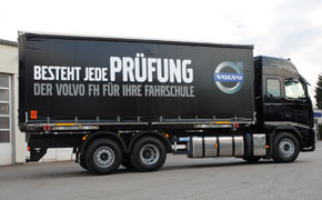 Volvo Trucks: Lkw-Automatik mit Kupplung Volvo_Seitenansicht_Web