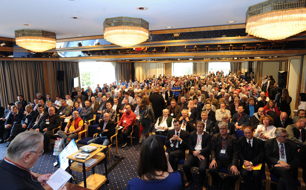 Symposium „Neues Recht“ eröffnet