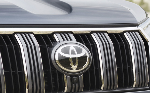 Toyota: Japanischer Platzhirsch in Deutschland