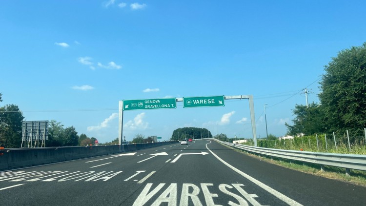 Autobahn A8 Milano nach Varese