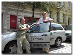 Fahrlehrer gründen Erdgas-Agentur Erdgas Fahrschule