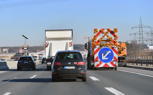 Zipper organisiert Autobahnverkehr